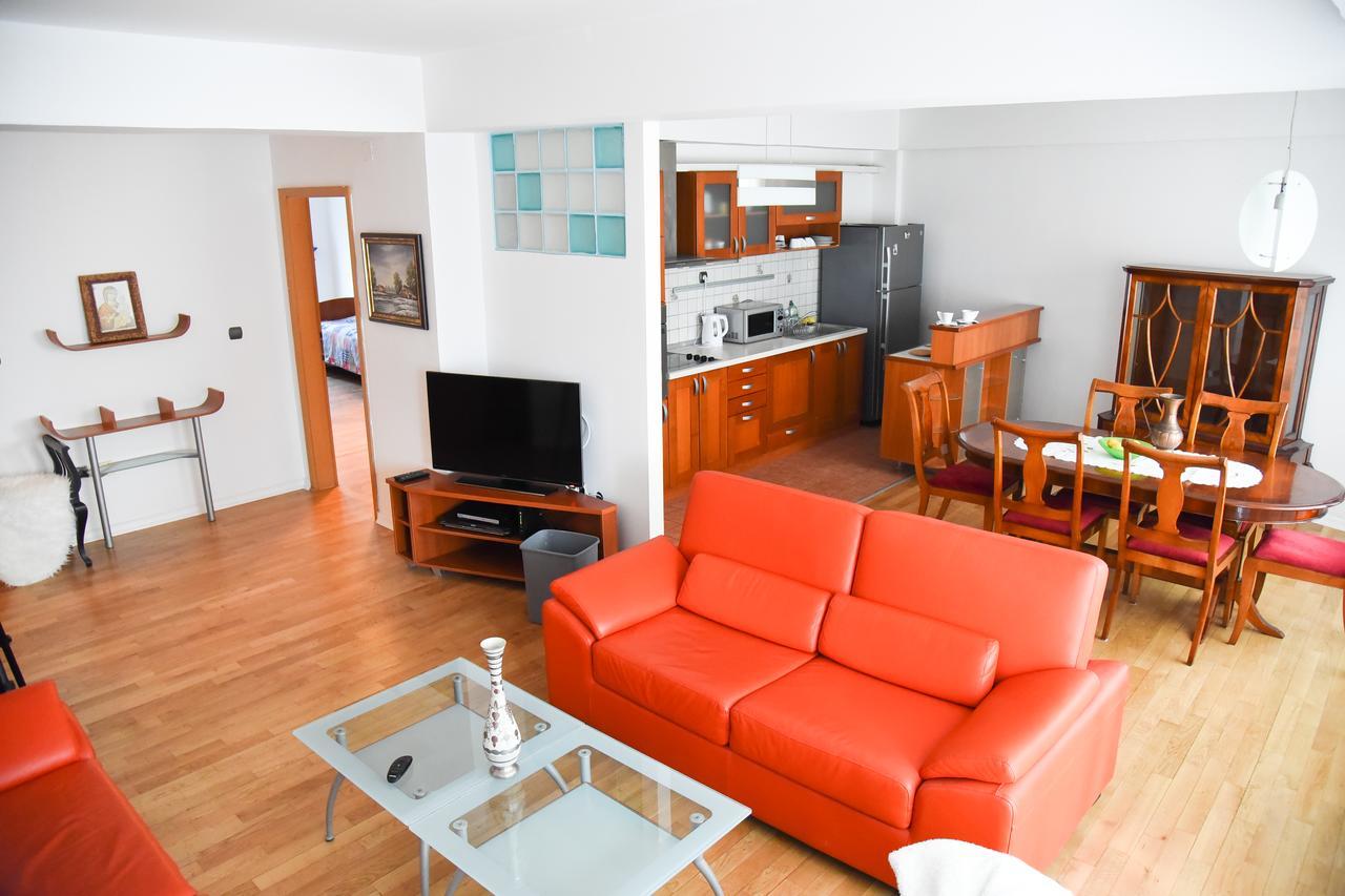 3 Bedroom With Parking Garage In The Heart Of Daire Üsküp